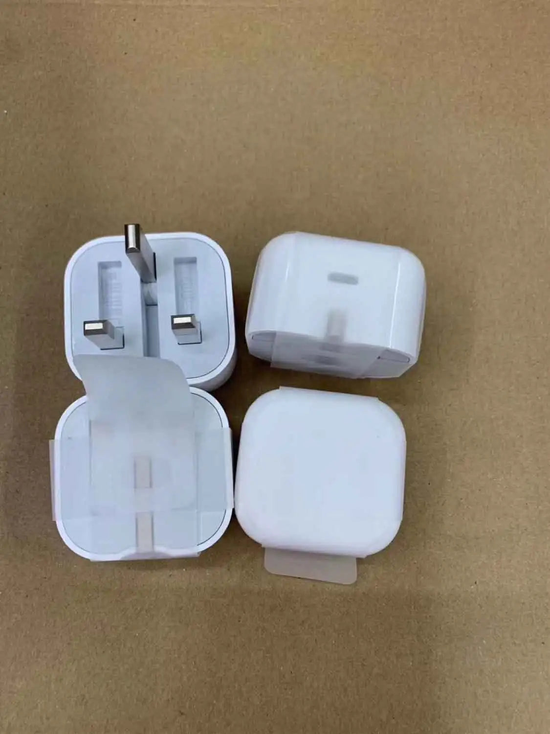APPLE USB-C POWER ADAPTER